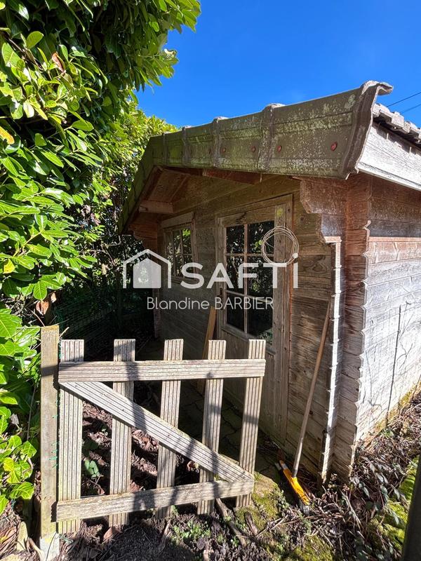 Maison - 210 m² - 8 pièces