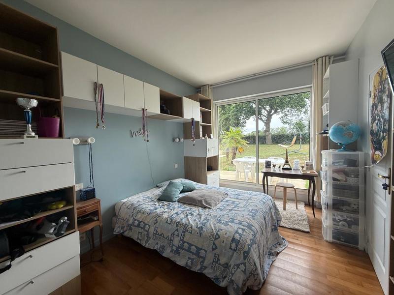 Maison - 192 m² - 5 pièces