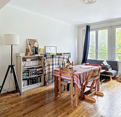 Appartement - 86 m² - 4 pièces