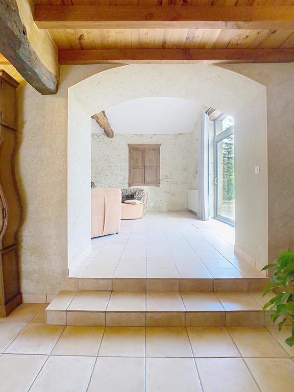 Maison - 252 m² - 5 pièces