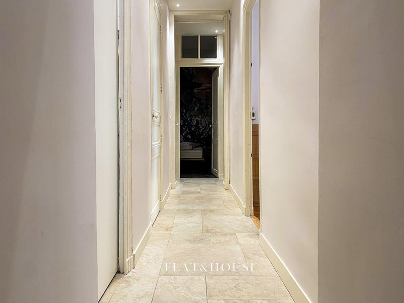 Appartement - 100 m² - 4 pièces