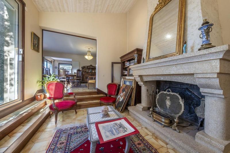 Villa - 187 m² - 6 pièces