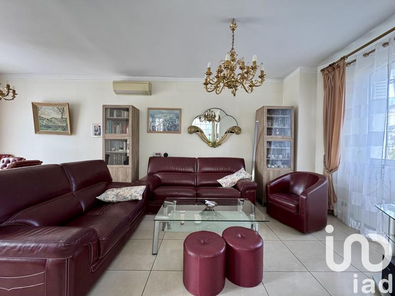 Maison - 104 m² - 4 pièces