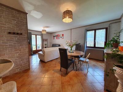 Maison - 75 m² - 5 pièces
