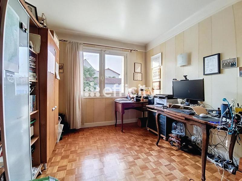 Pavillon - 145 m² - 6 pièces