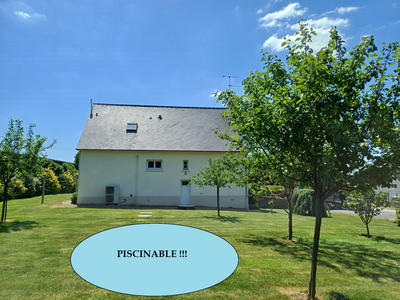 Maison - 128 m² - 7 pièces
