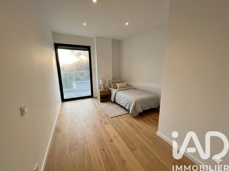Appartement - 98 m² - 4 pièces