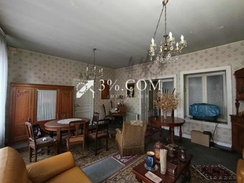 Maison de village - 162 m² - 8 pièces