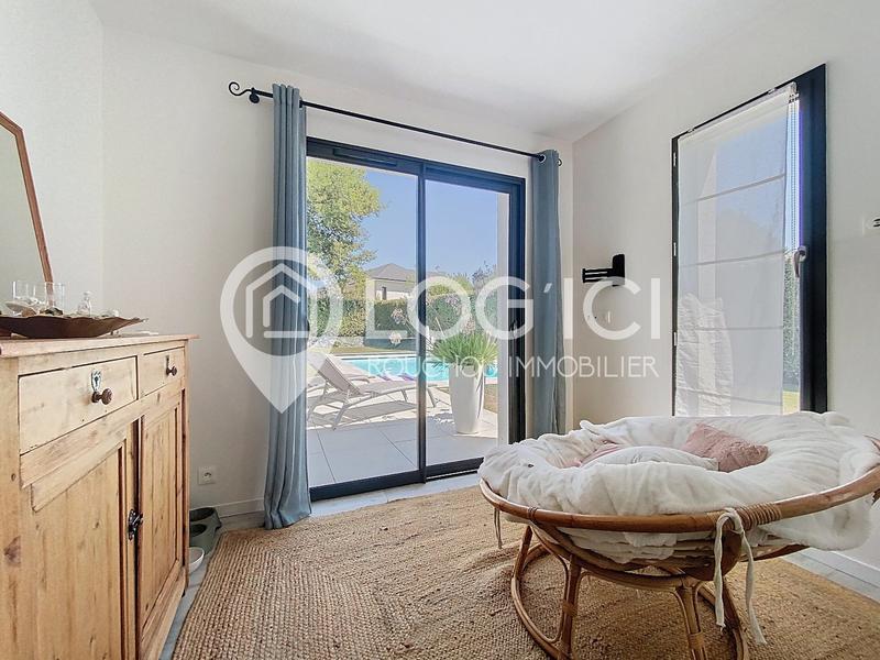 Maison contemporaine - 158 m² - 4 pièces