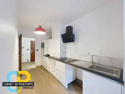 Appartement - 66 m² - 2 pièces