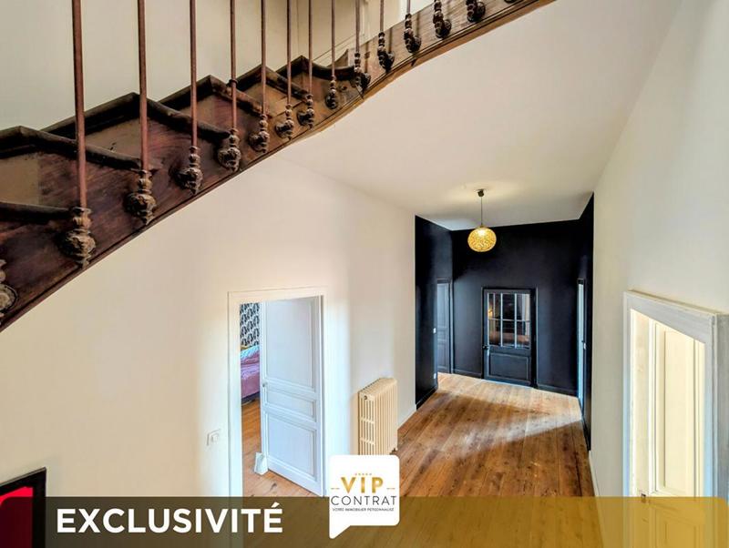 Maison - 229 m² - 6 pièces