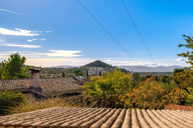 Maison - 87 m² - 3 pièces