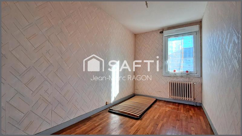 Maison - 93 m² - 4 pièces