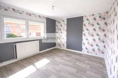 Maison - 82 m² - 4 pièces