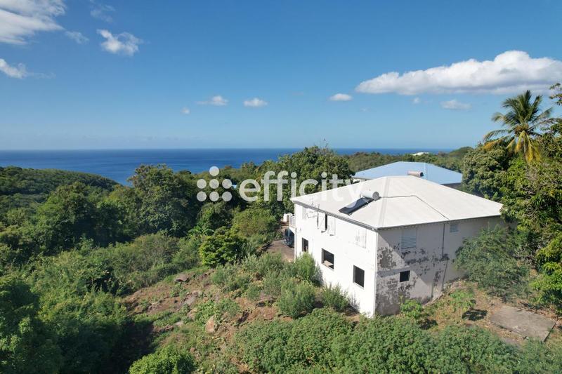 Maison - 97 m² - 4 pièces