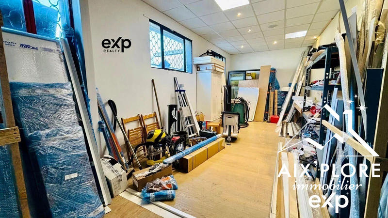 Fonds de commerce - Local commercial - 215 m²