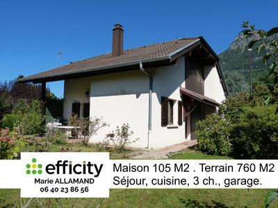 Maison - 105 m² - 4 pièces