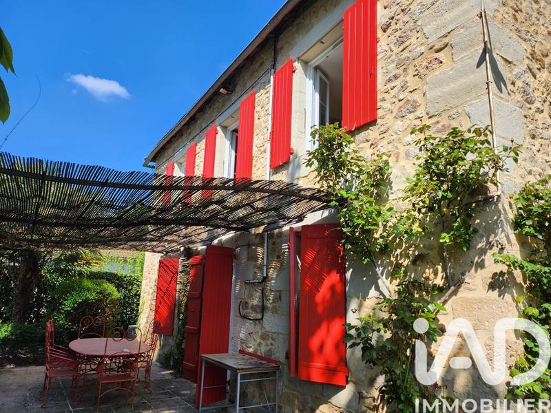 Maison - 262 m² - 10 pièces