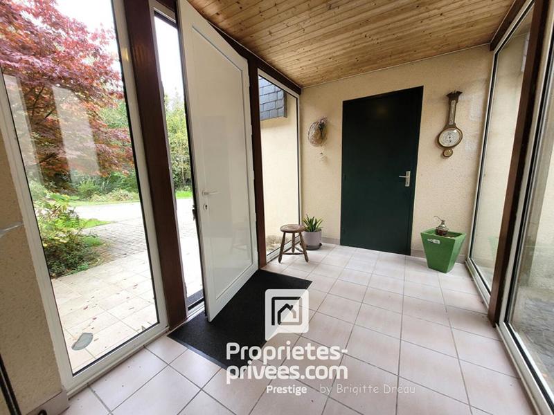 Maison - 183 m² - 6 pièces
