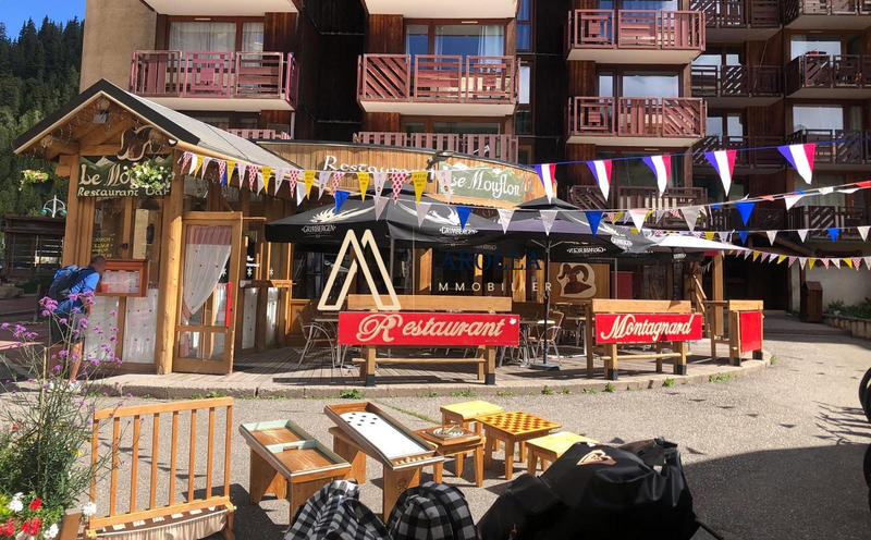 Fonds de commerce - Hôtellerie / Restauration - 240 m²