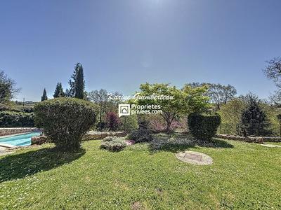 Longère - 256 m² - 7 pièces