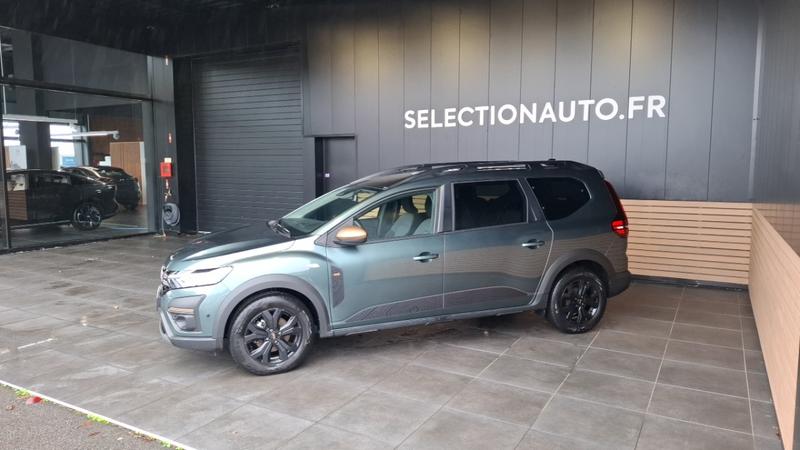 Dacia Jogger 7 Places Extreme Hybrid 140 -24