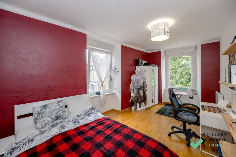 Appartement - 129 m² - 5 pièces