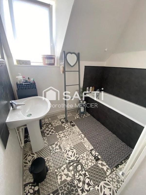 Maison - 74 m² - 4 pièces