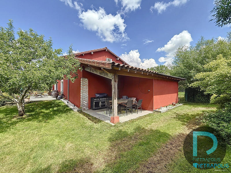 Maison - 187 m² - 8 pièces