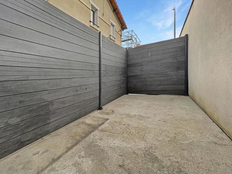 Maison - 102 m² - 4 pièces