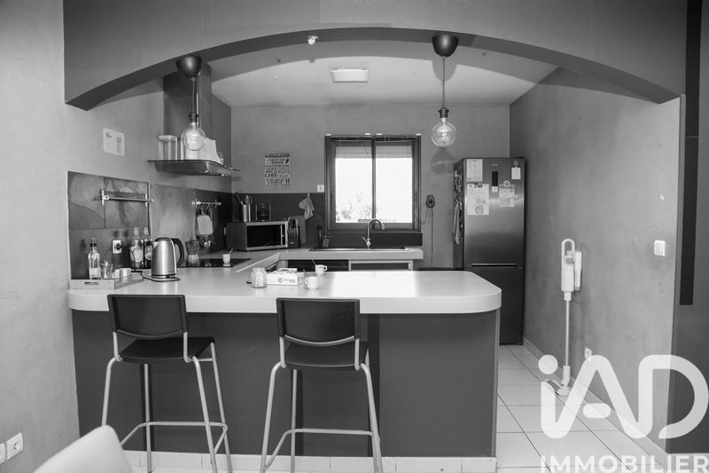 Maison - 99 m² - 4 pièces