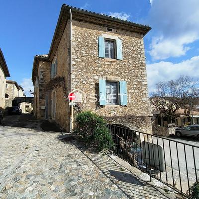Maison de village - 120 m² - 6 pièces