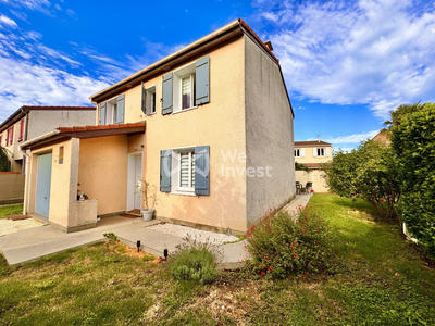 Maison - 90 m² - 5 pièces