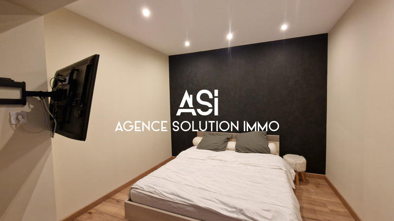 Maison - 212 m² - 6 pièces