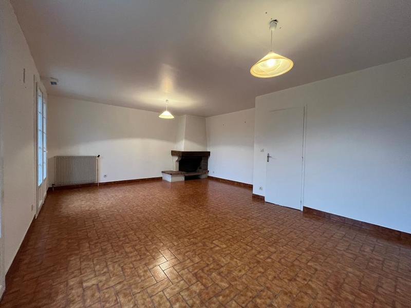 Maison - 99 m² - 4 pièces