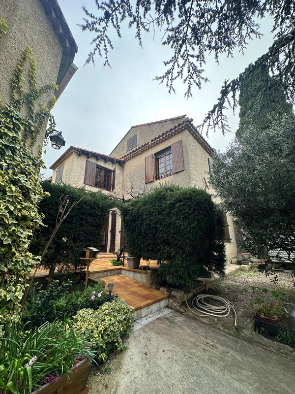 Maison - 115 m² - 4 pièces