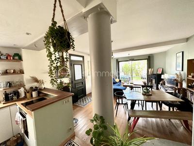 Maison - 110 m² - 4 pièces