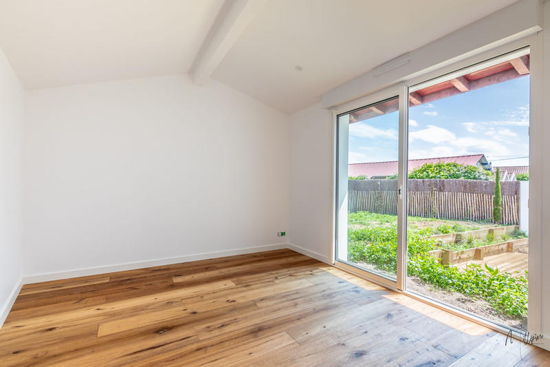 Maison - 169 m² - 6 pièces