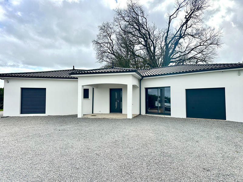 Maison - 160 m² - 4 pièces