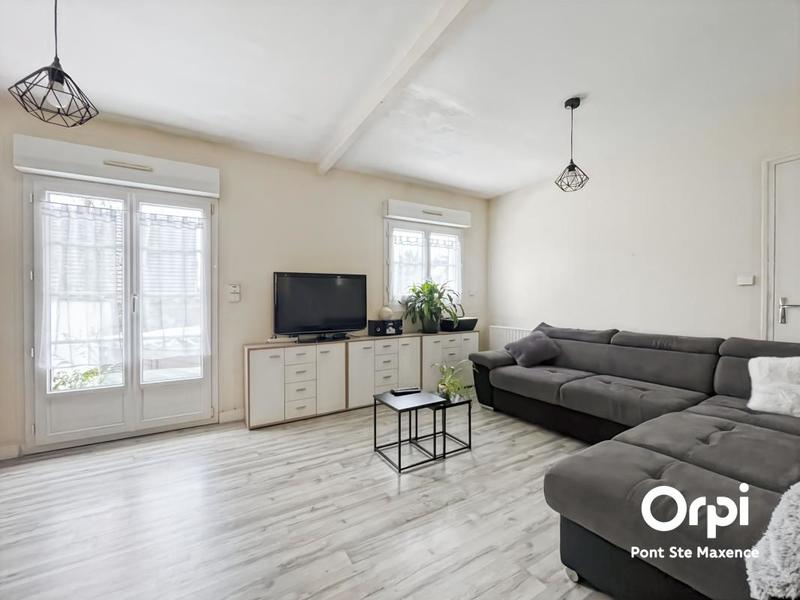 Maison - 120 m² - 6 pièces