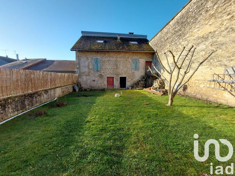 Maison de ville - 236 m² - 9 pièces