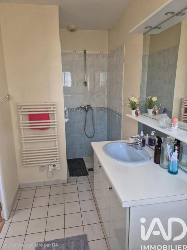 Maison - 189 m² - 8 pièces