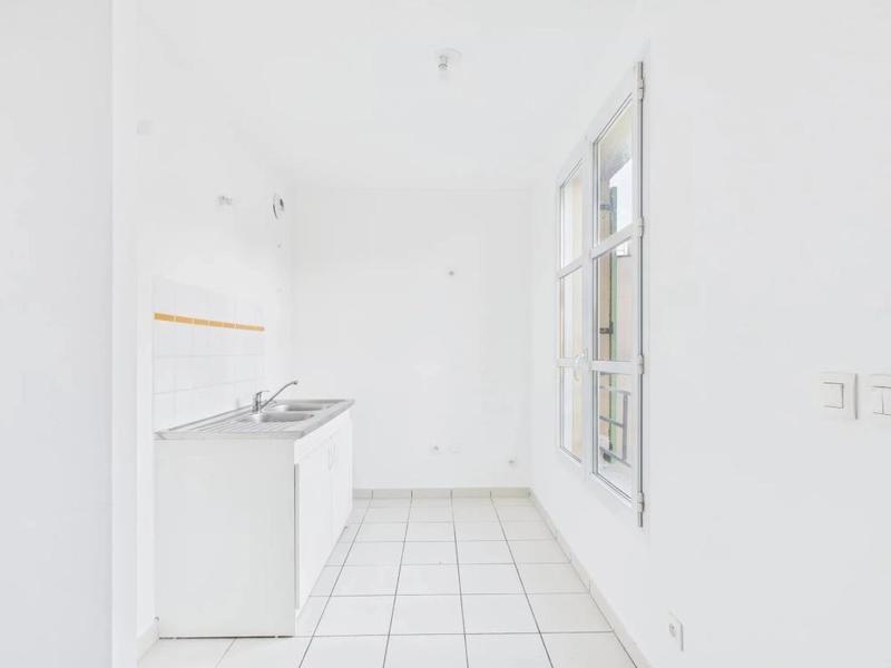 Appartement ancien - 62 m² - 3 pièces