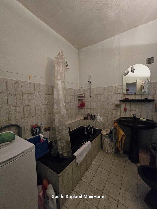 Appartement - 91 m² - 5 pièces