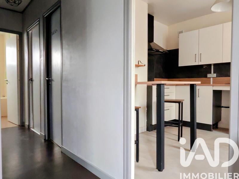 Maison - 92 m² - 4 pièces