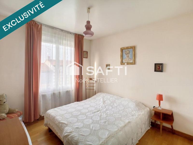 Maison - 100 m² - 8 pièces