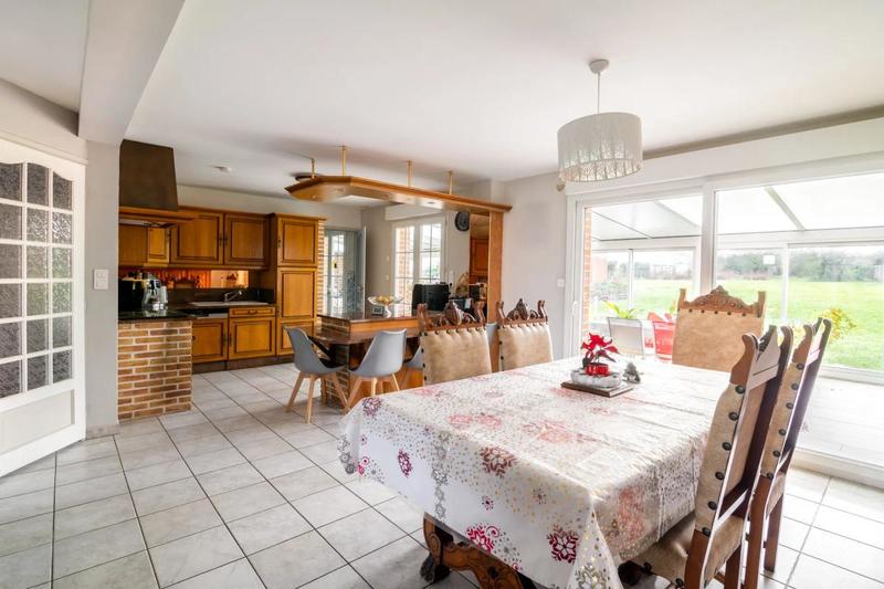 Maison d'architecte - 132 m² - 9 pièces