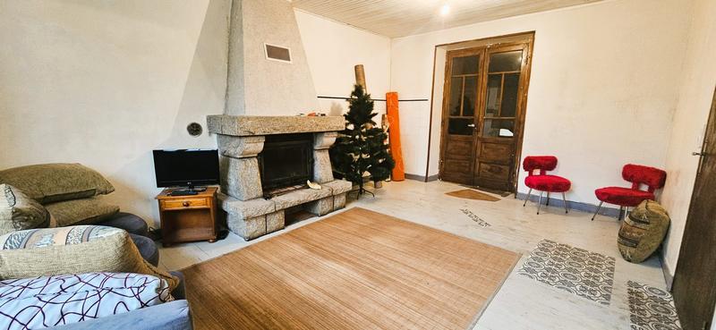 Maison - 163 m² - 7 pièces