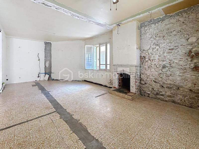 Maison de village - 80 m² - 4 pièces