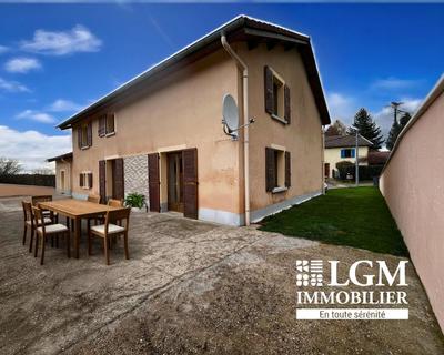 Maison - 121 m² - 4 pièces